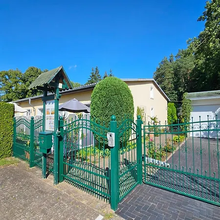 Haus Am Wald Apartment Heringsdorf  Exterior photo